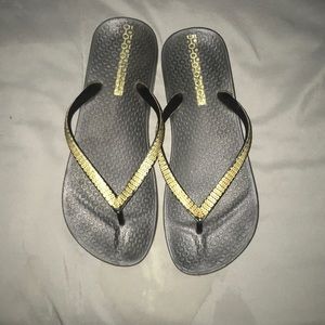 Grendene Flip Flops